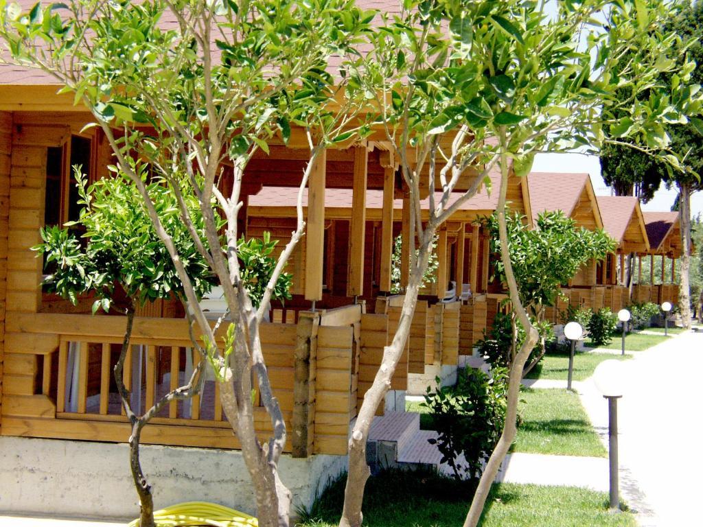 Sandy'S Studios Apartments & Log-Villas Kos Town Exterior photo
