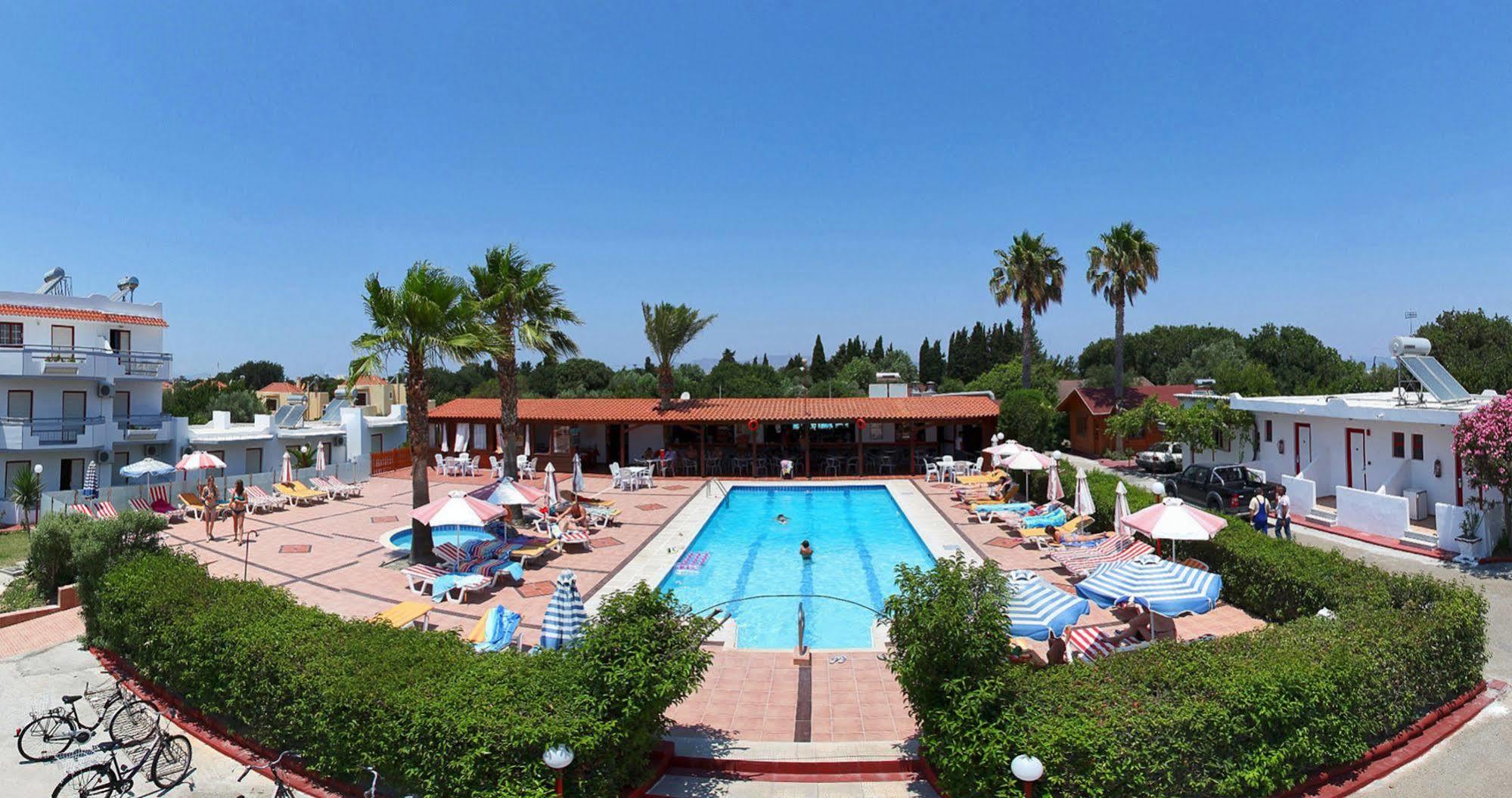 Sandy'S Studios Apartments & Log-Villas Kos Town Exterior photo